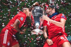 开云平台-拜仁慕尼黑欧冠压力大增，需增加球员轮换的简单介绍