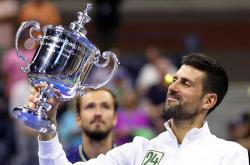 开云官方app入口-关于世界网球队强势美国网球队，德约科维奇三分雨点燃全场的信息