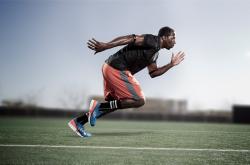 开云体育官网-当几内亚遇见瑞典，布鲁诺，那个扛起整片天空的人