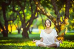 开云体育在线-英格兰风暴席卷诺坎普，意甲焦点战思维下的欧陆权力更迭