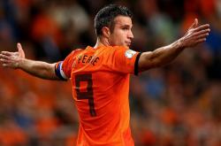 开云在线直播-赛道与球场的双重奏，F1争冠焦点战与马刺决胜局的战略共鸣