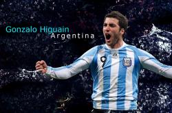 开云体育入口-绿茵场外的国家德比，当西甲焦点战遇上秘鲁的波兰冲垮