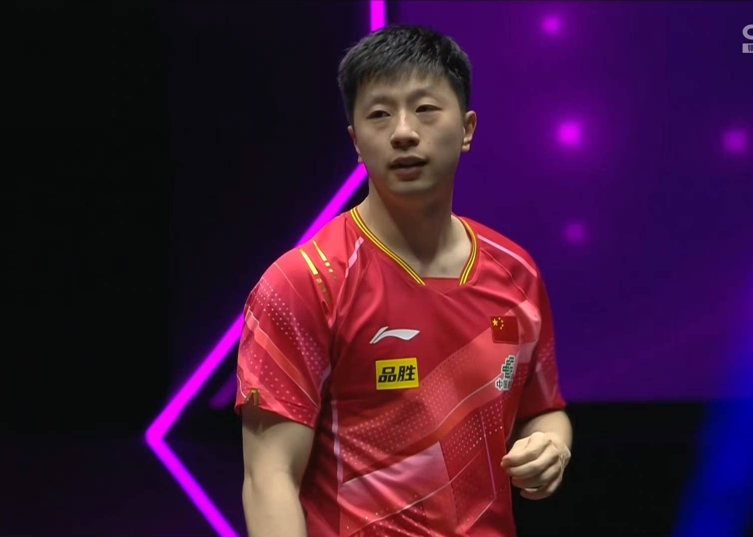 包含法国队力克瑞典队，马龙刷新纪录的词条