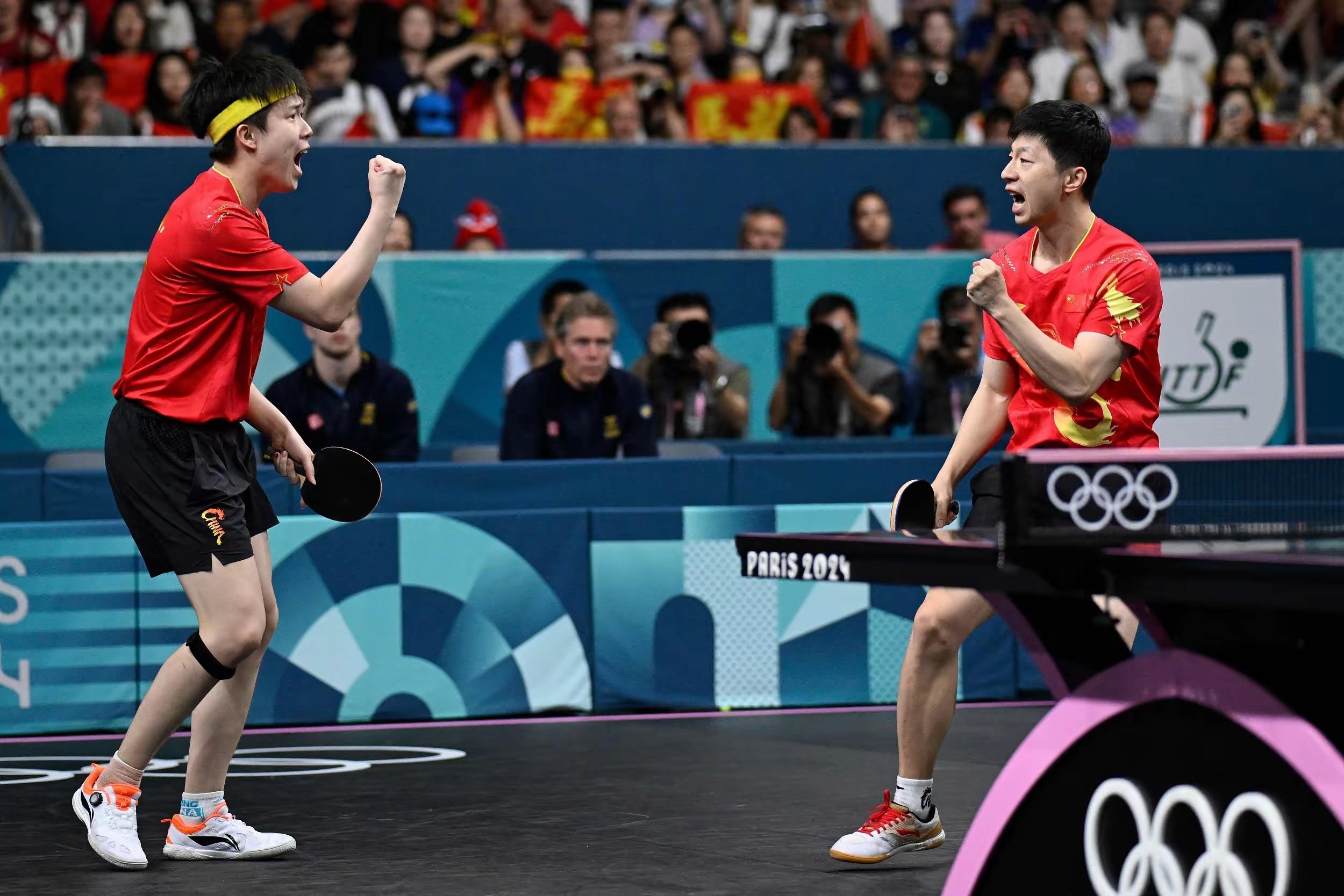 包含法国队力克瑞典队，马龙刷新纪录的词条