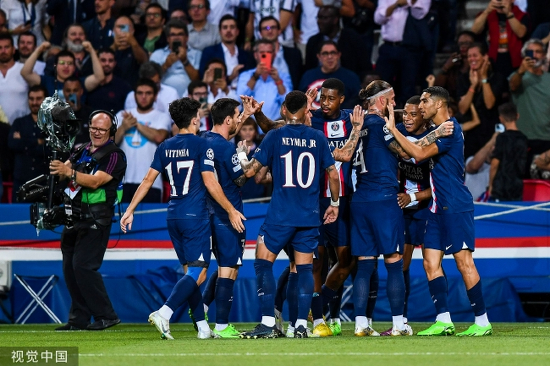 关于小组赛激战连连,角逐冠军之路的信息 关于小组赛激战连连,角逐冠军之路的信息