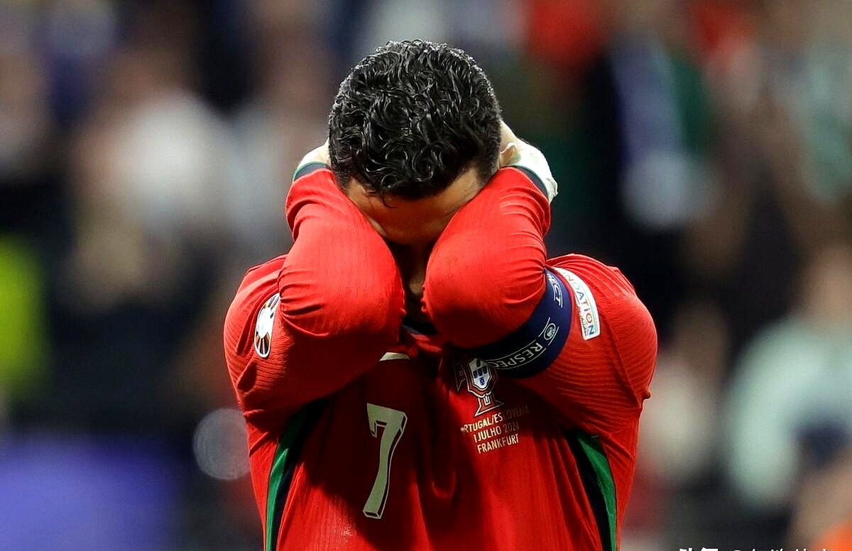 瓦伦西亚再负敌手，争冠希望渺茫