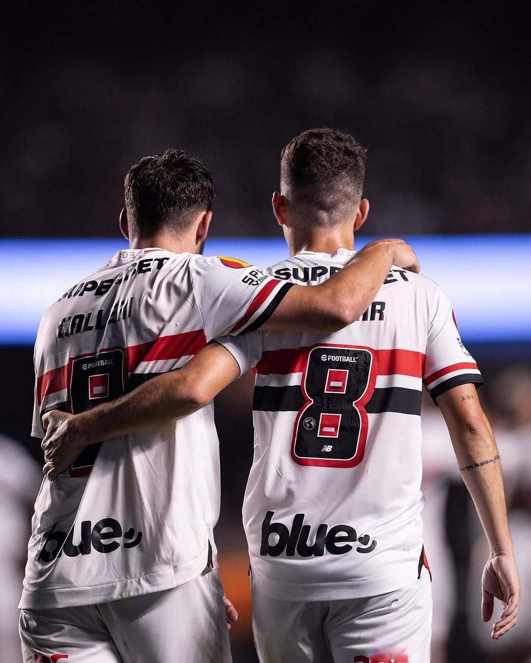 关于欧预赛:队魂高昂斗志昂扬，连胜之路举步维艰前路必将不平坦！的信息