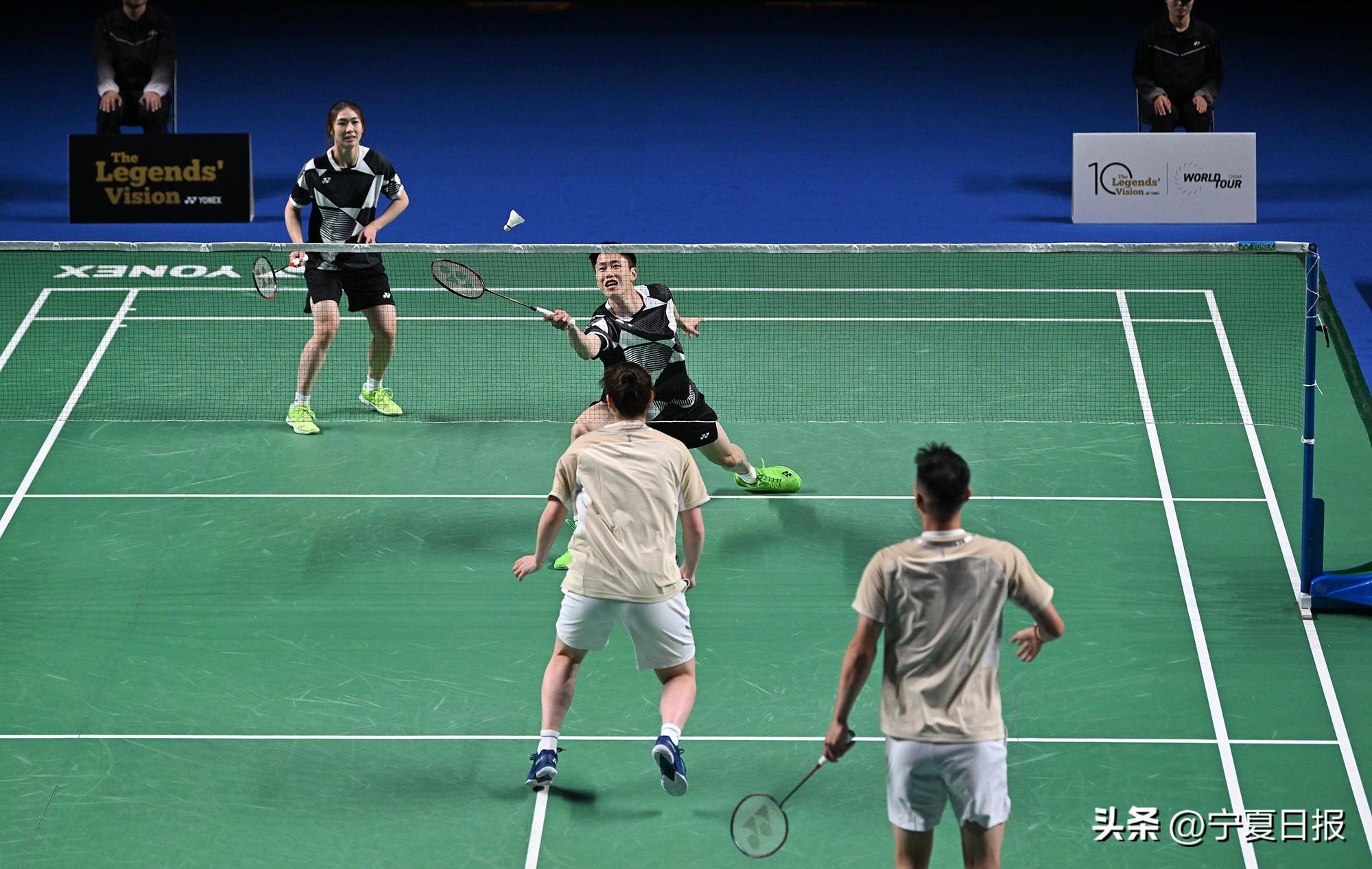 印尼羽毛球队轻取丹麦羽毛球队，陶菲克绝境逆转的简单介绍
