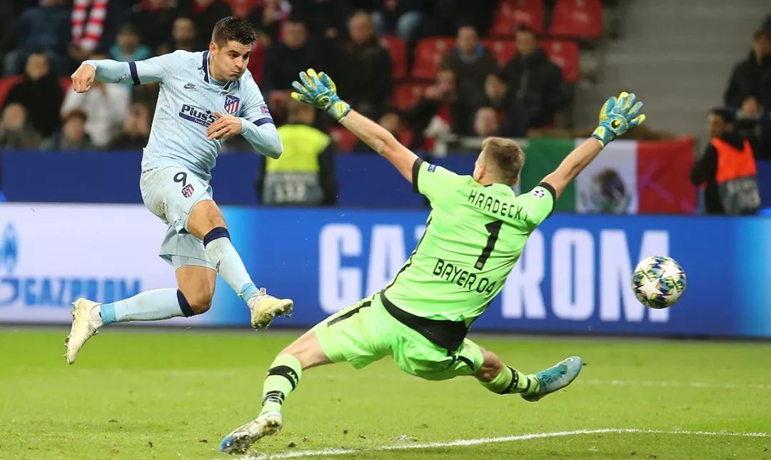 包含勒沃库森碾压意大利，罗德里戈绝境逆转的词条