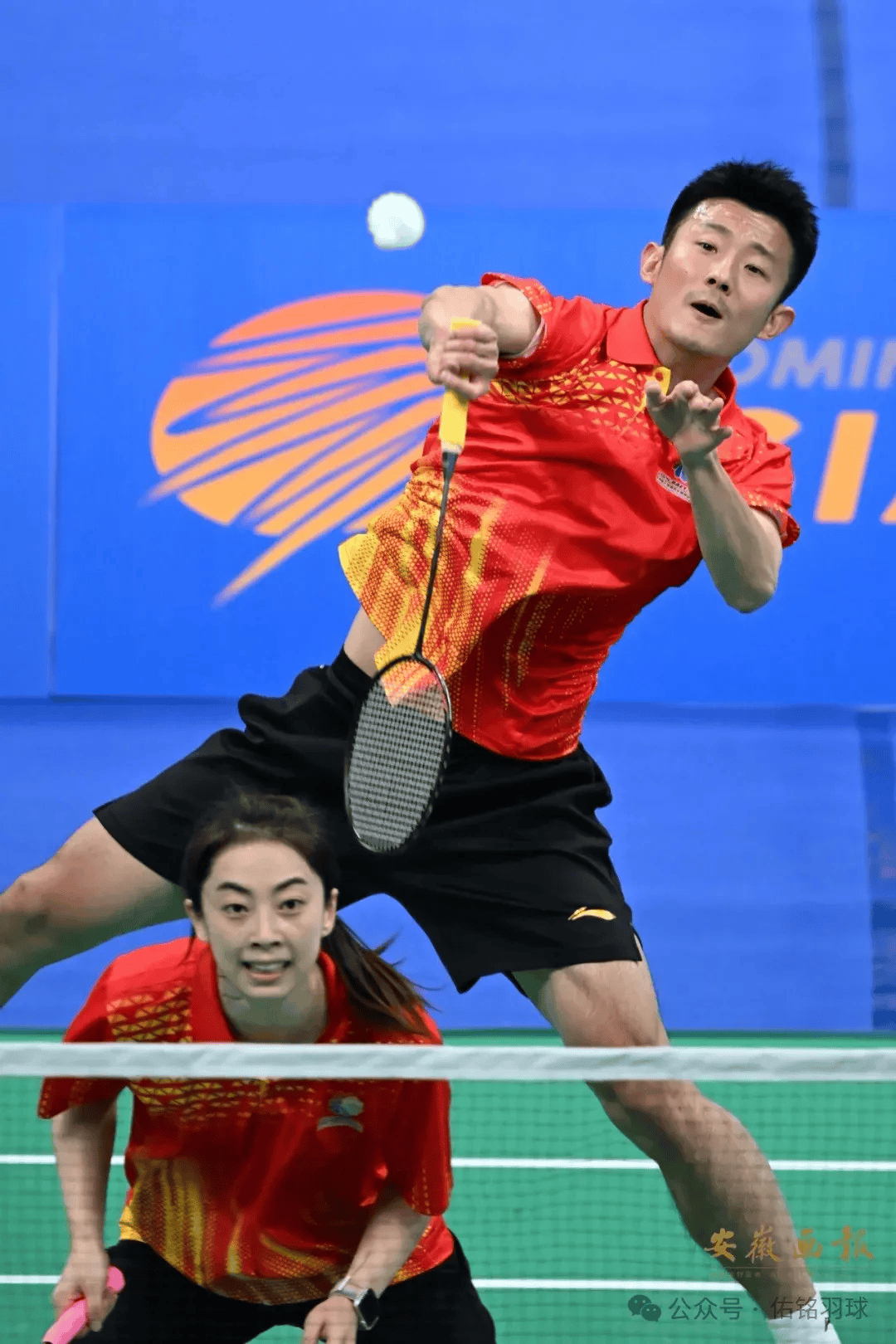印尼羽毛球队险胜韩国羽毛球队，谌龙关键制胜的简单介绍