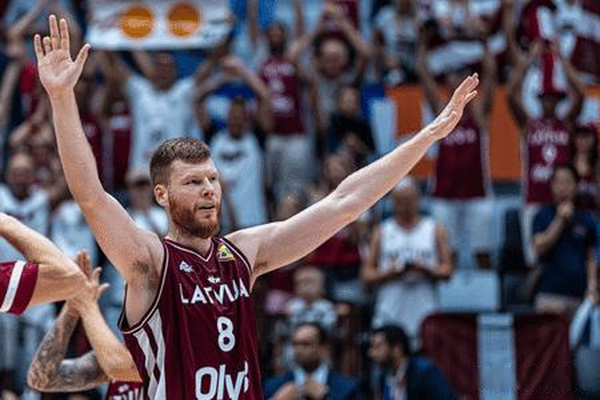 法国队绝杀日本队,波尔关键制胜 法国队绝杀日本队,波尔关键制胜