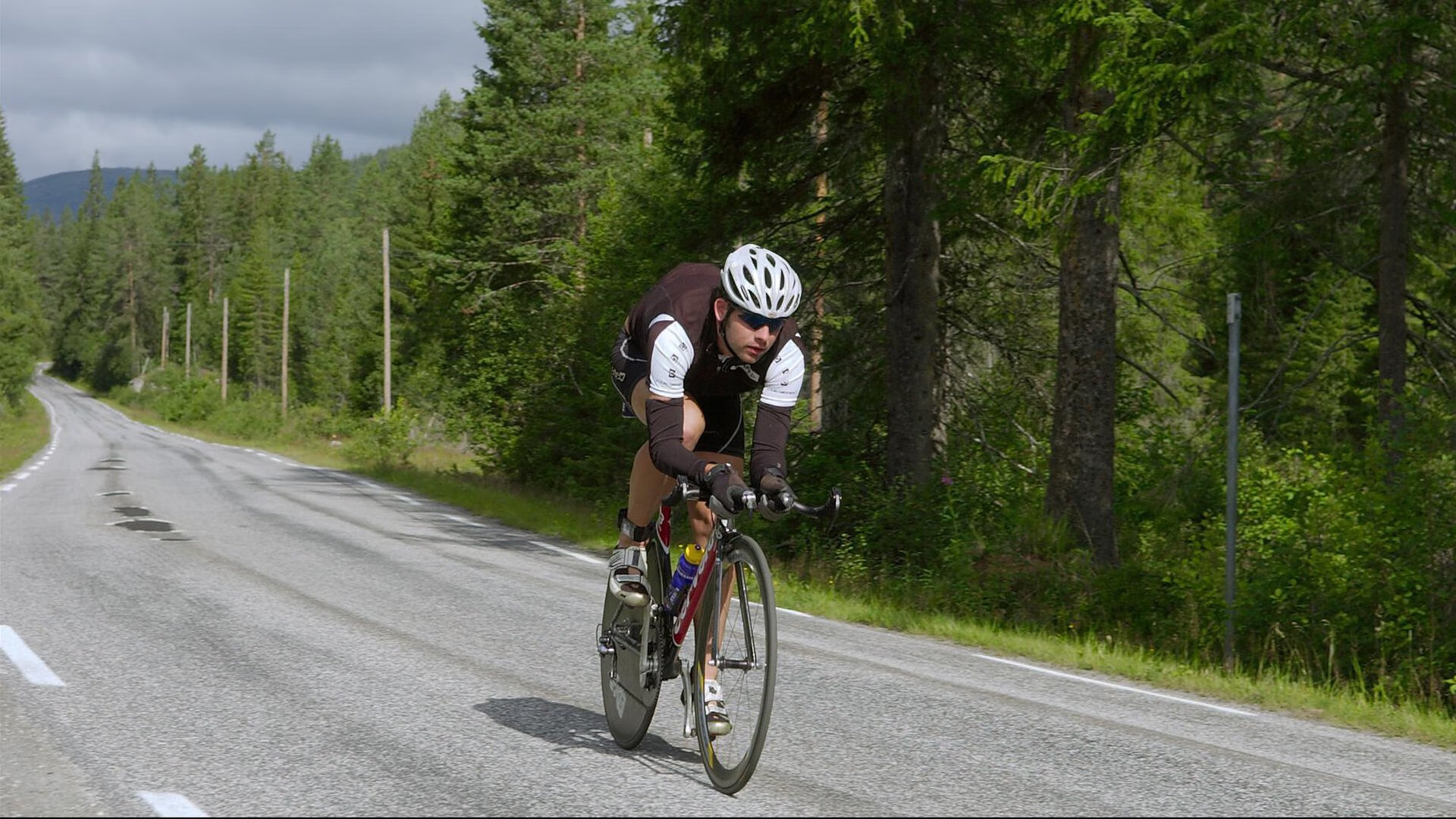北非德比见证历史性转折，楚阿梅尼光芒四射，马里正面击溃摩洛哥晋级之路