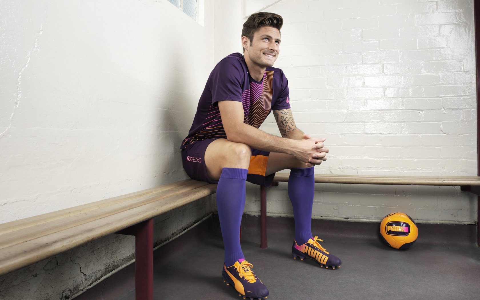 格纳布里爆发难救主，英格兰末节闪电战带走墨西哥