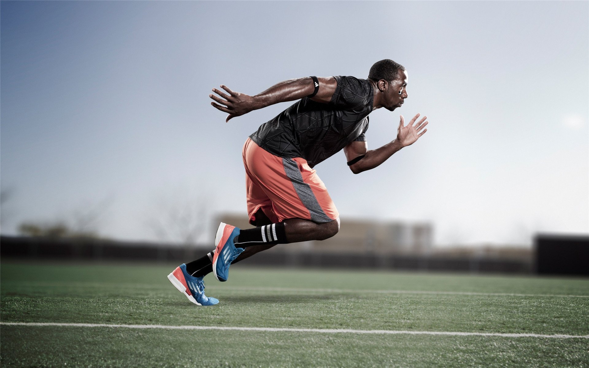 温网力克澳网，西西帕斯状态火热，红土骄子的草地蜕变